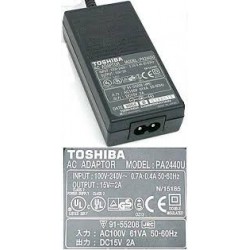 CHARGEUR PORTABLE TOSHIBA PA2444U 15V 90W 2A 6.3x3.0